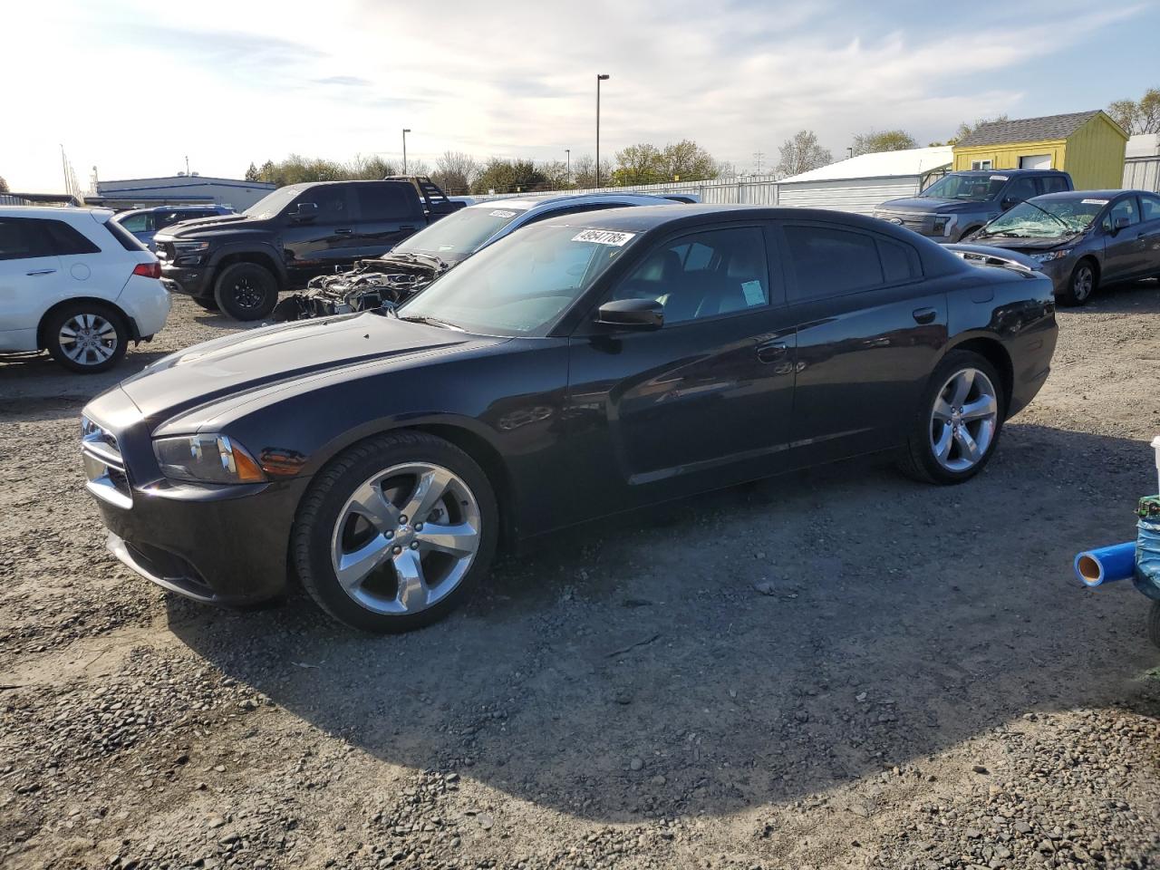 Sacramento, CA에서 판매 중인 2014 Dodge Charger Sxt - Side