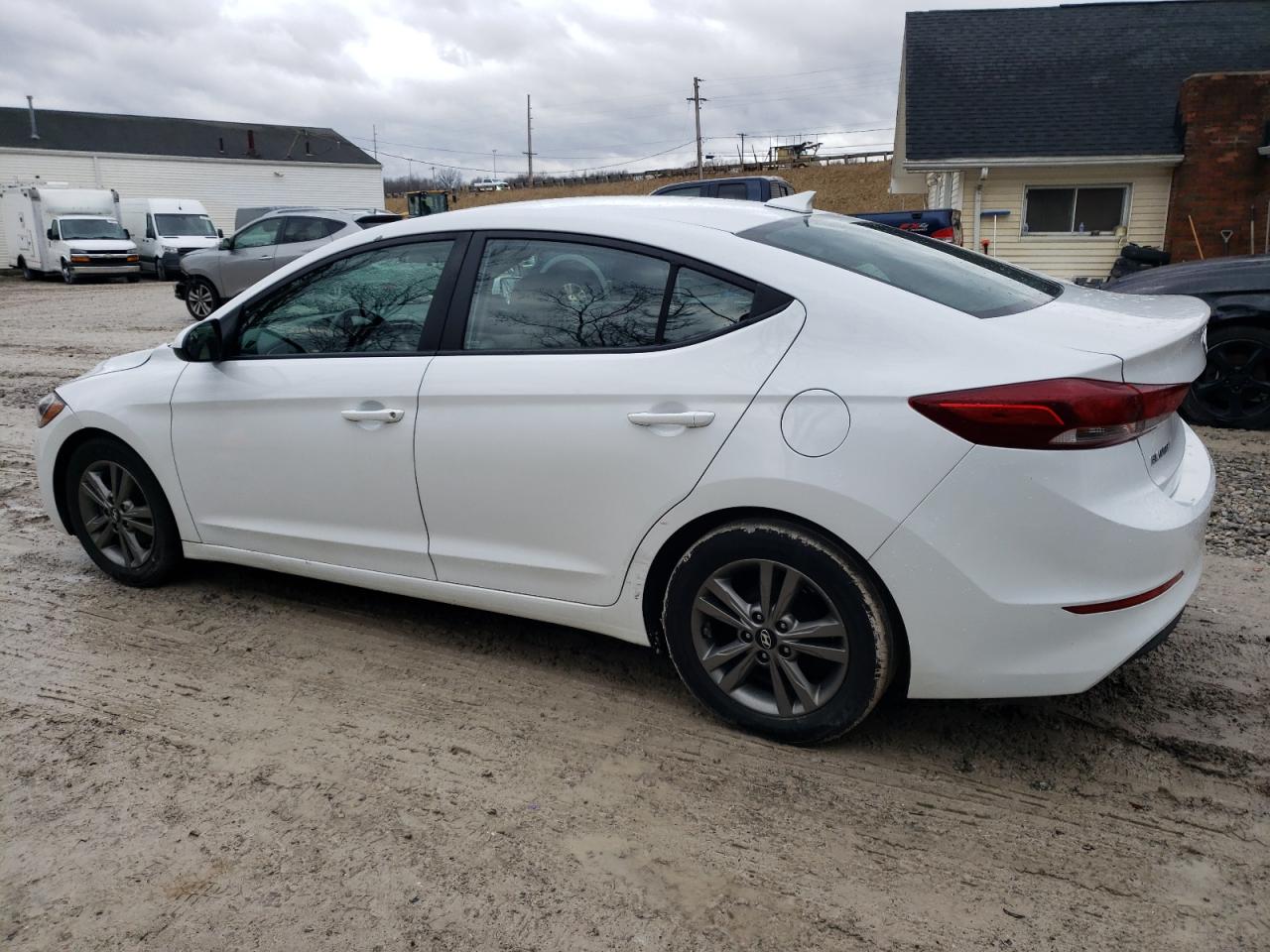 2017 Hyundai Elantra - Image 2