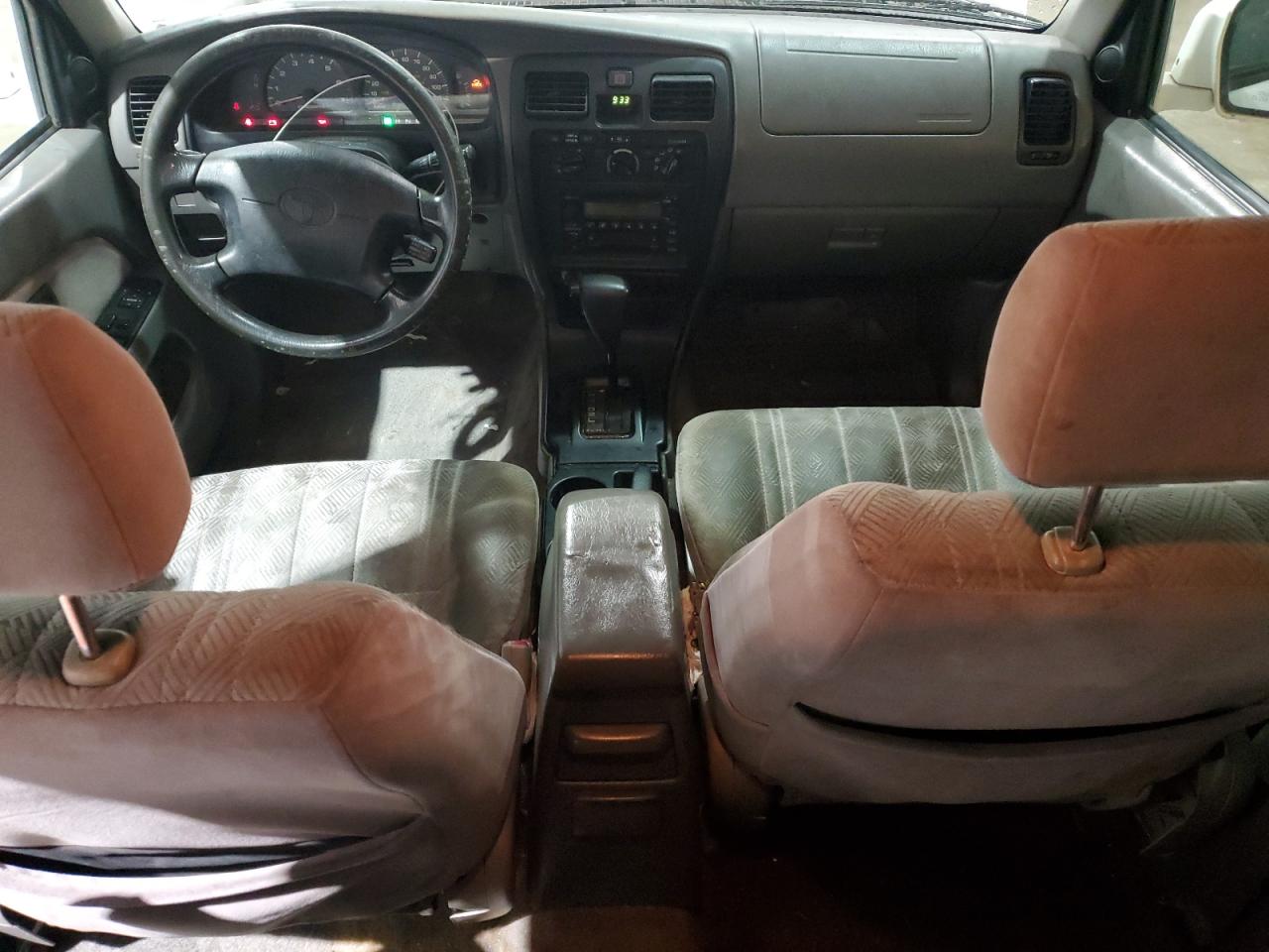 2001 Toyota 4Runner - Image 8