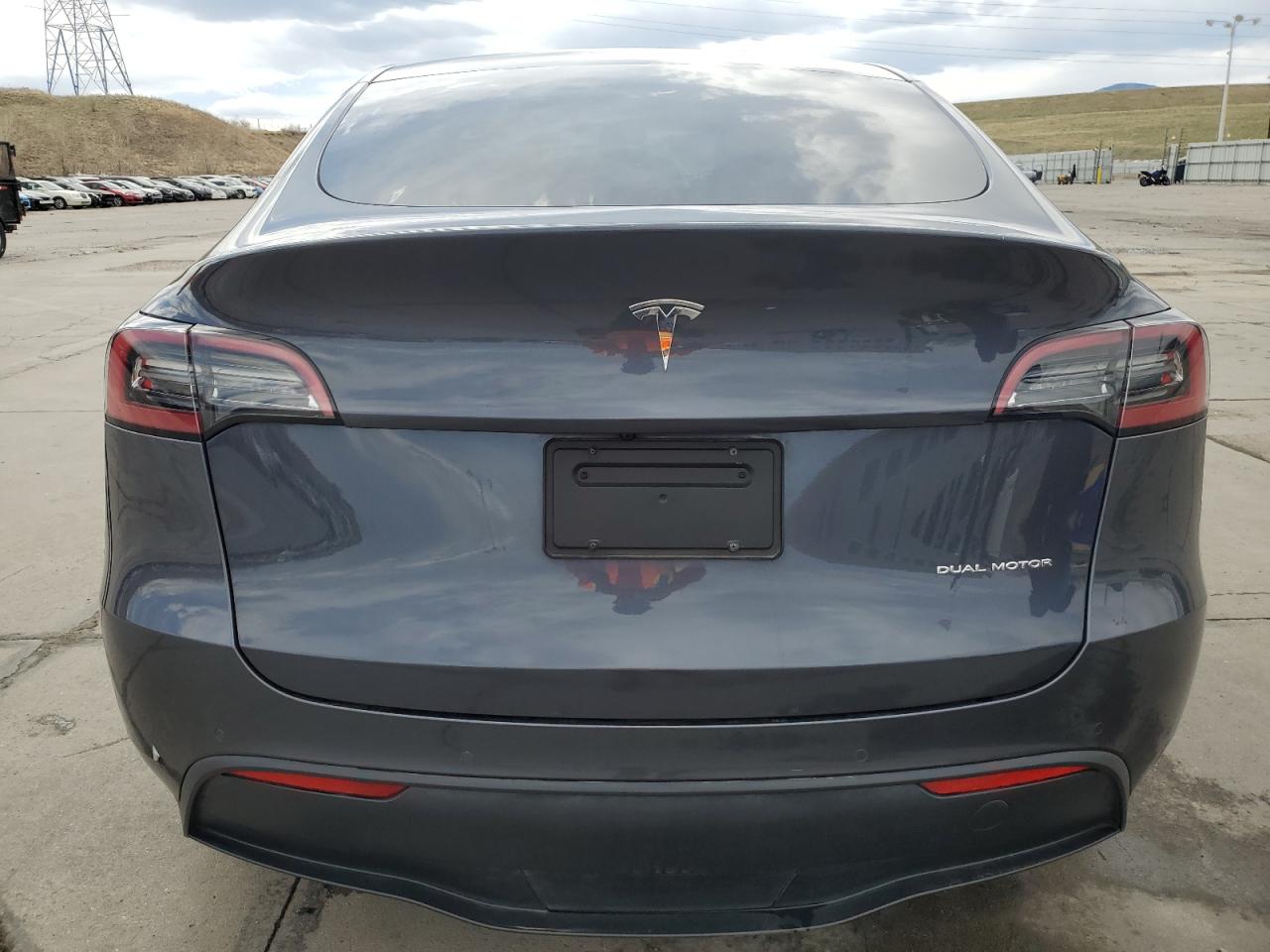 2022 Tesla Model Y VIN: 7SAYGDEE2NF443711 Lot: 50913815