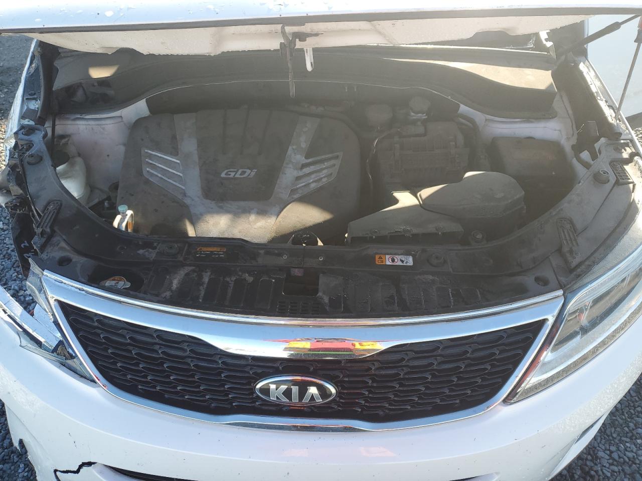 2015 Kia Sorento - Image 12