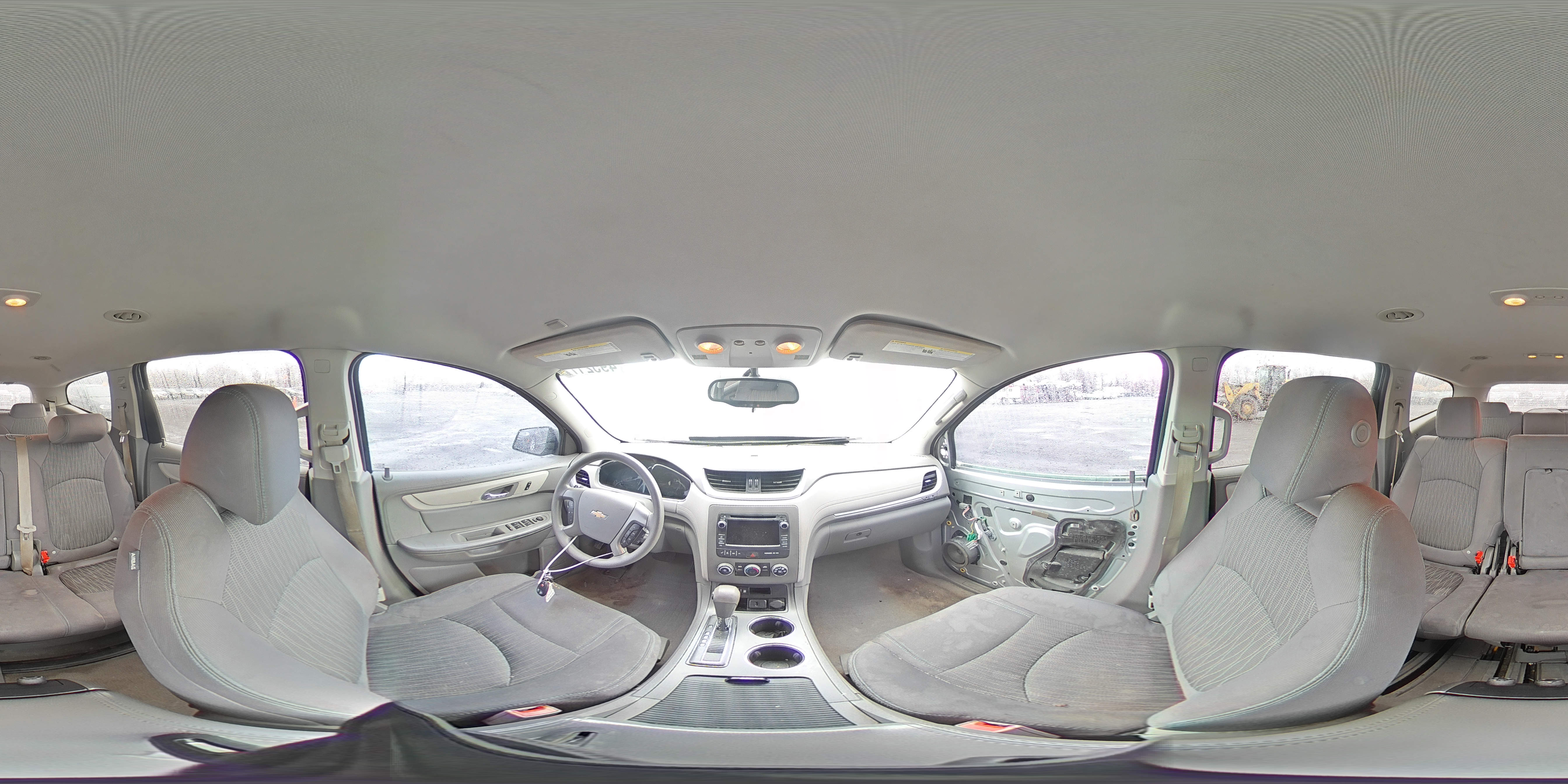 2016 Chevrolet Traverse - Image 14