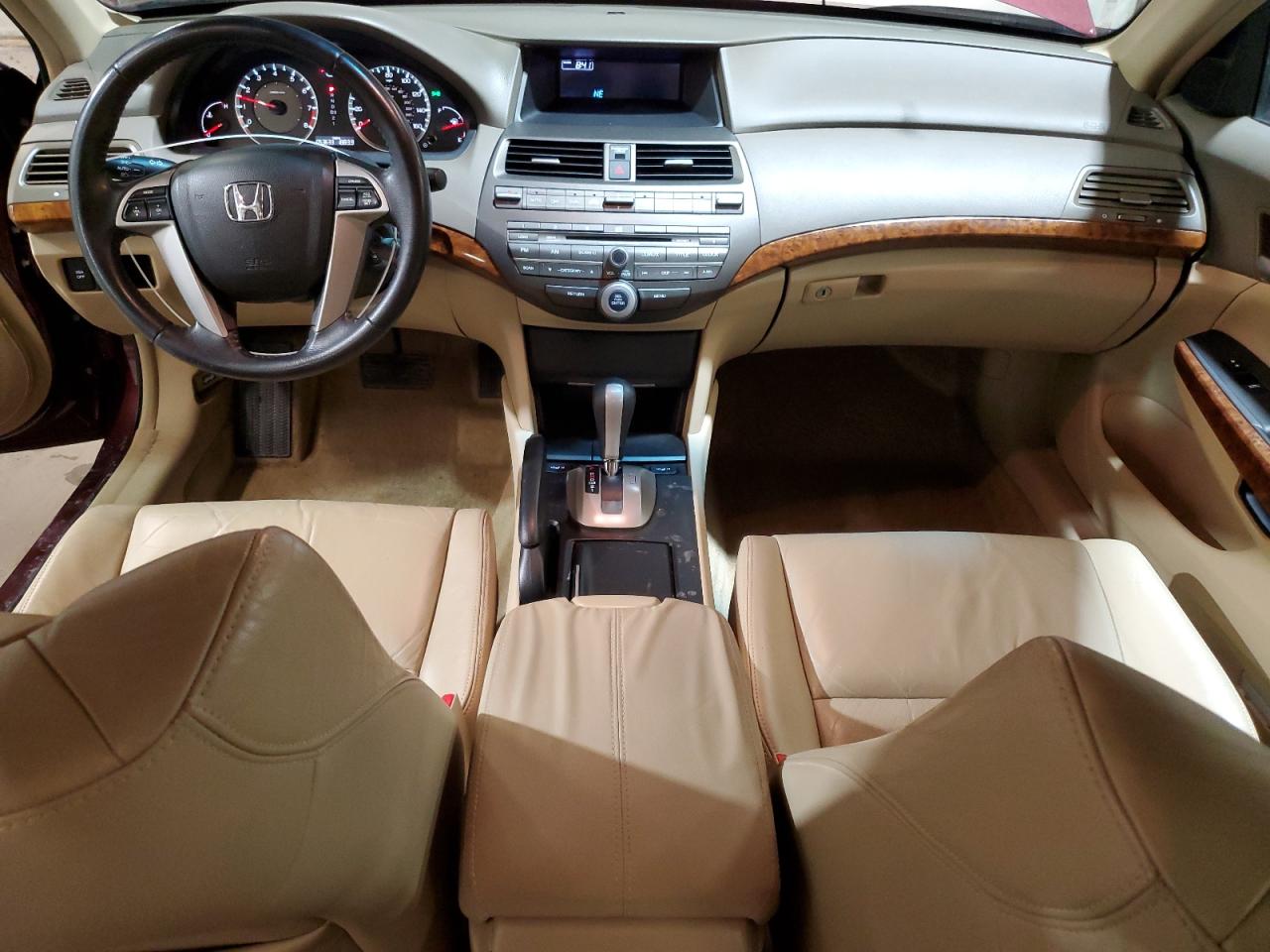 2009 Honda Accord - Image 8