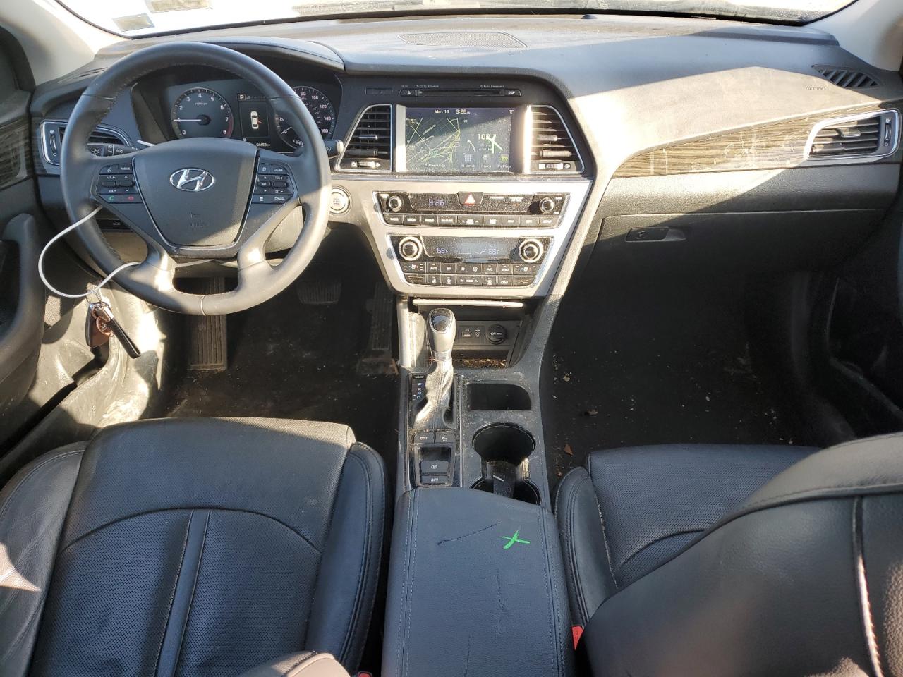 2016 Hyundai Sonata - Image 8