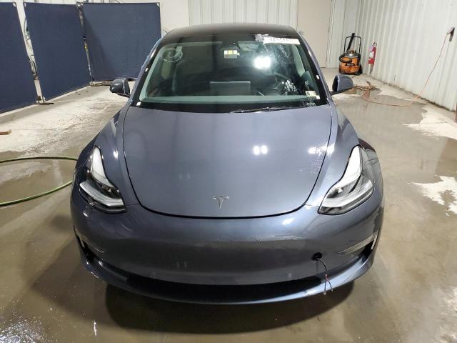  TESLA MODEL 3 2022 Granatowy