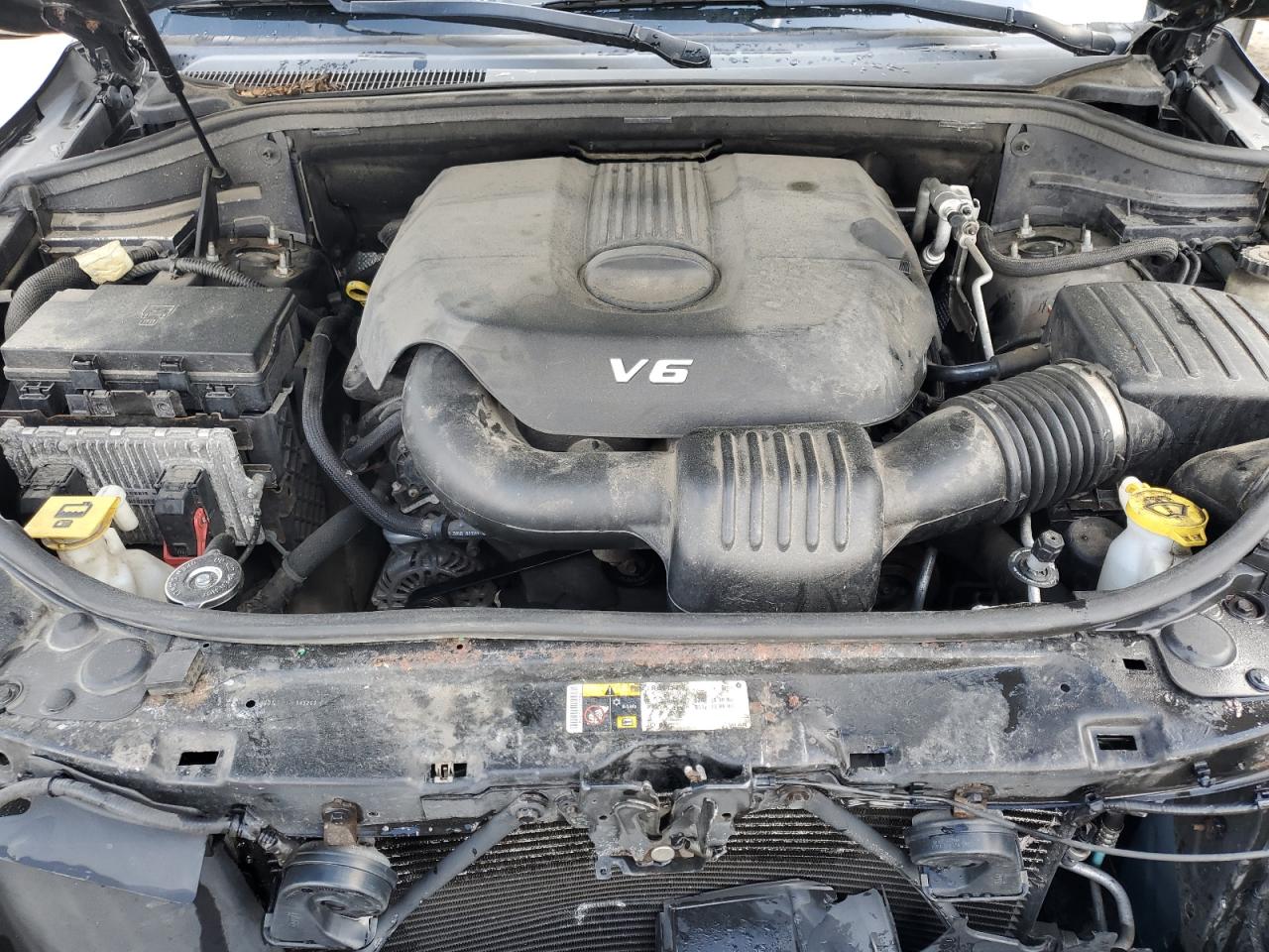 2014 Jeep Grand Cherokee - Image 12