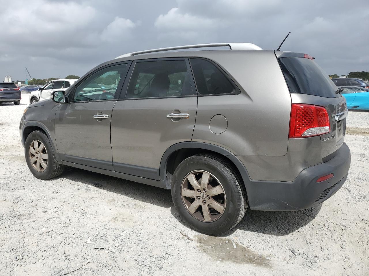 2012 Kia Sorento - Image 2