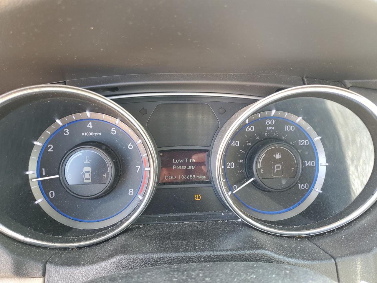 2013 Hyundai Sonata - Image 9