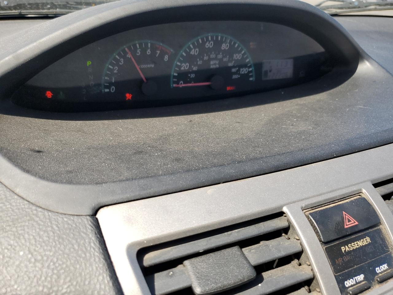2009 Toyota Yaris - Image 9