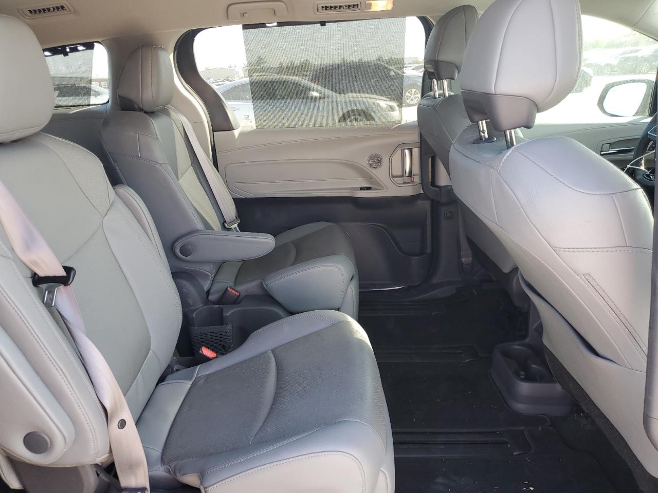 2021 Toyota Sienna Limited VIN: 5TDZRKEC2MS064202 Lot: 50266955