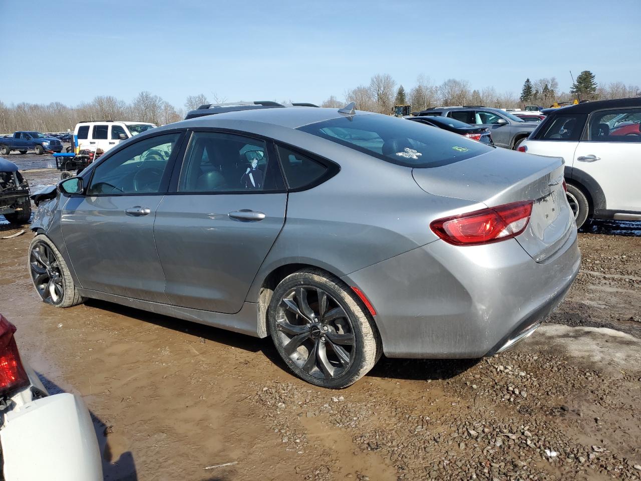 2015 Chrysler 200 - Image 2