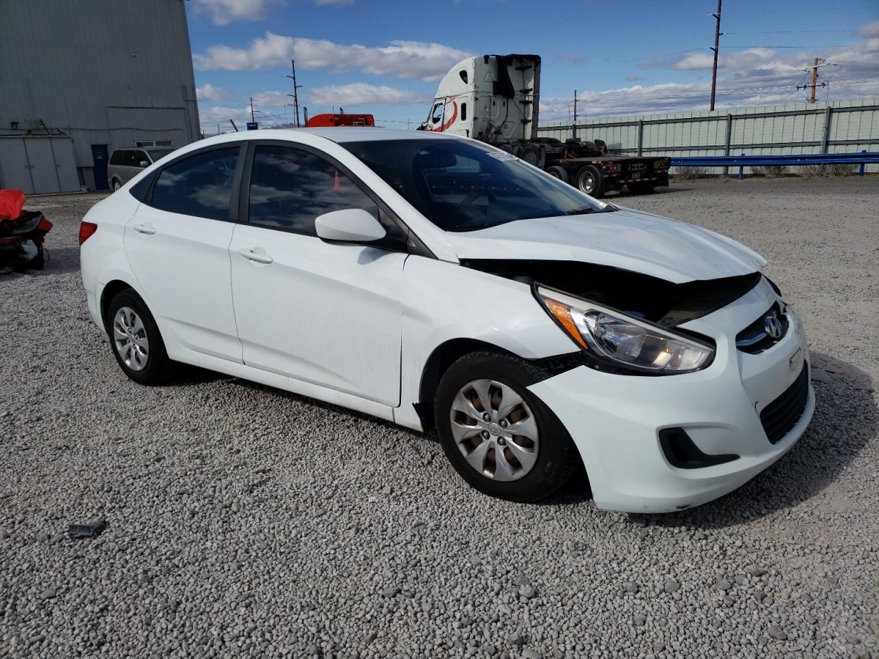 2016 Hyundai Accent - Image 4