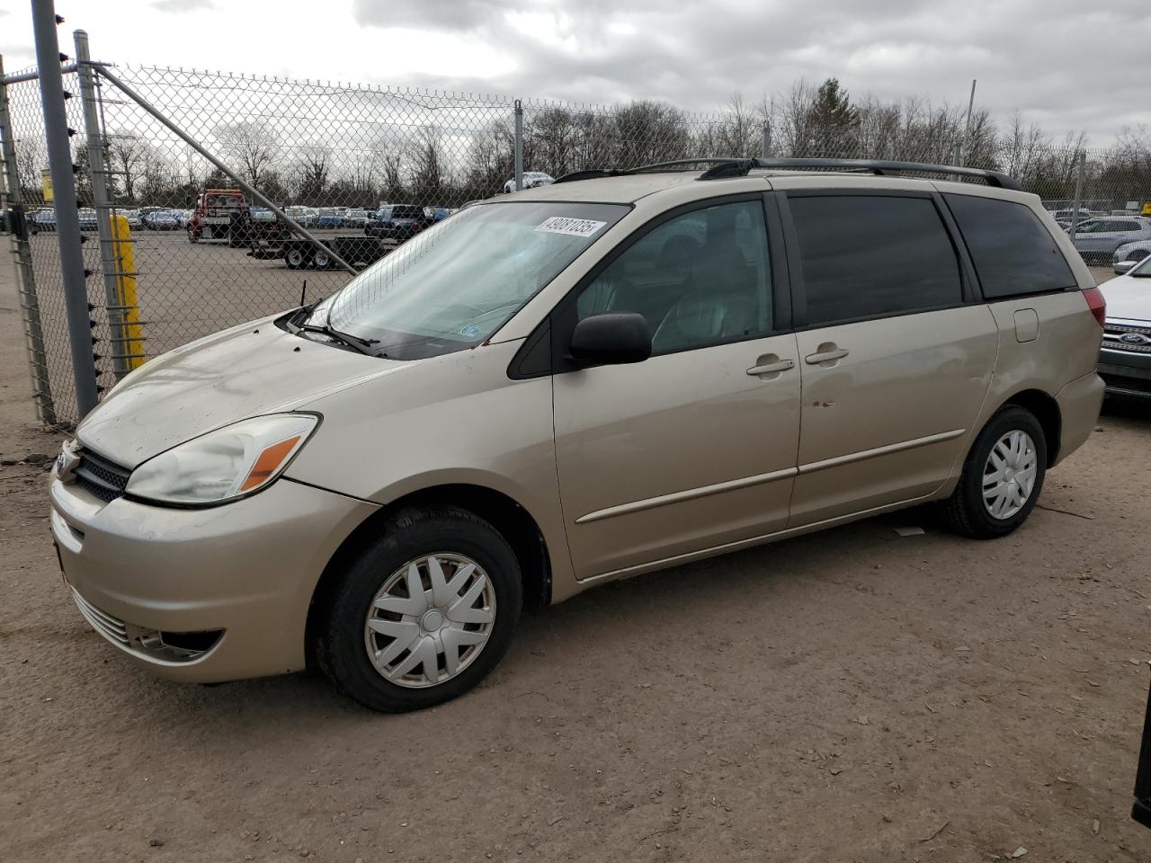 2005 Toyota Sienna - Image 1