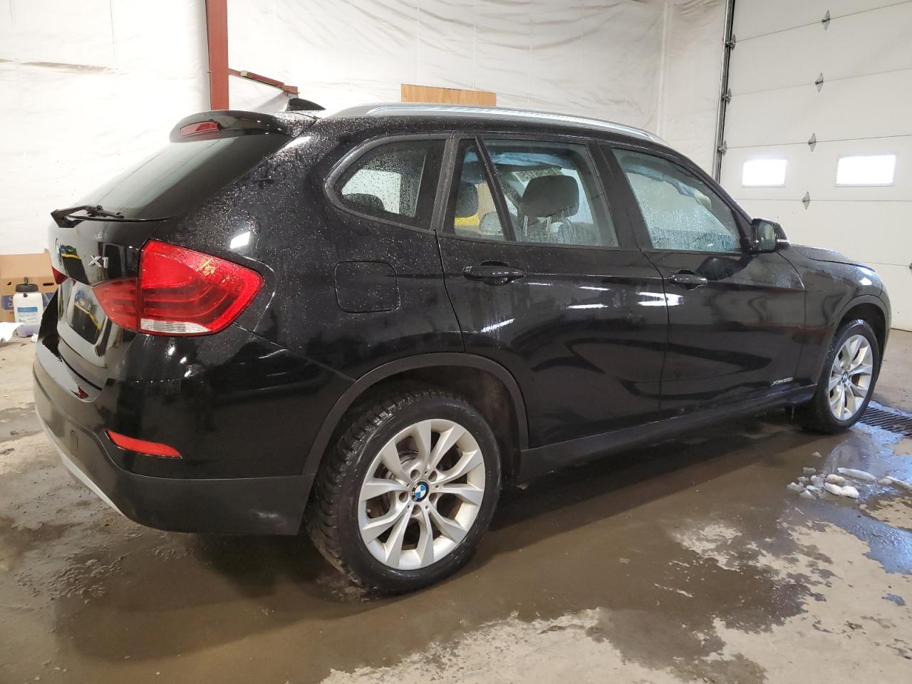 2014 BMW X1 - Image 3