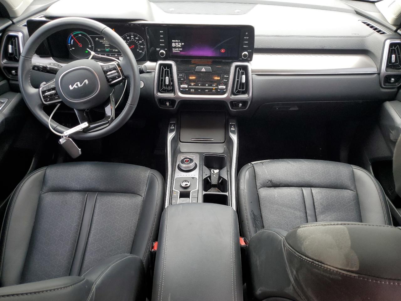 2023 Kia Sorento - Image 8