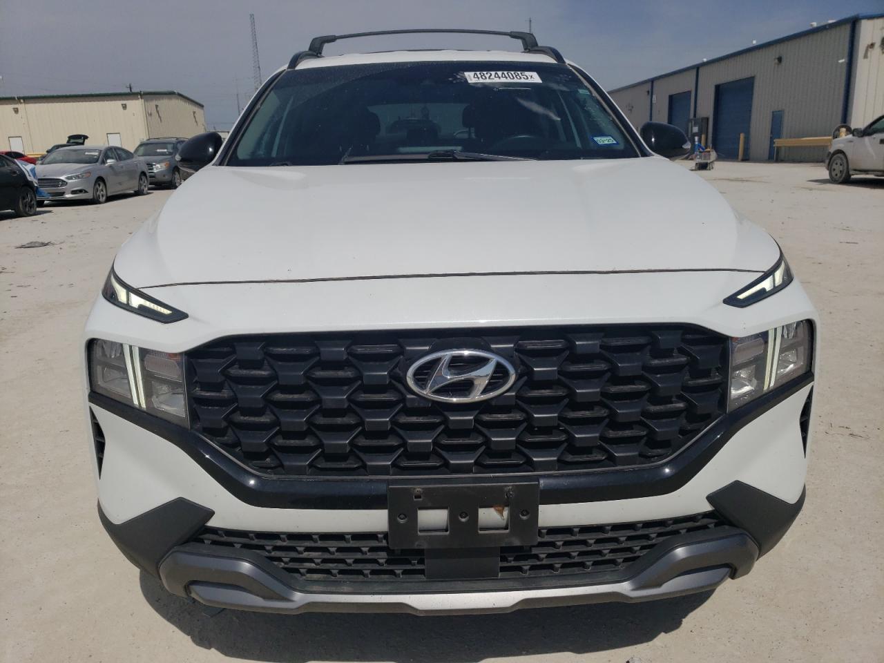 2022 Hyundai Santa Fe - Image 5