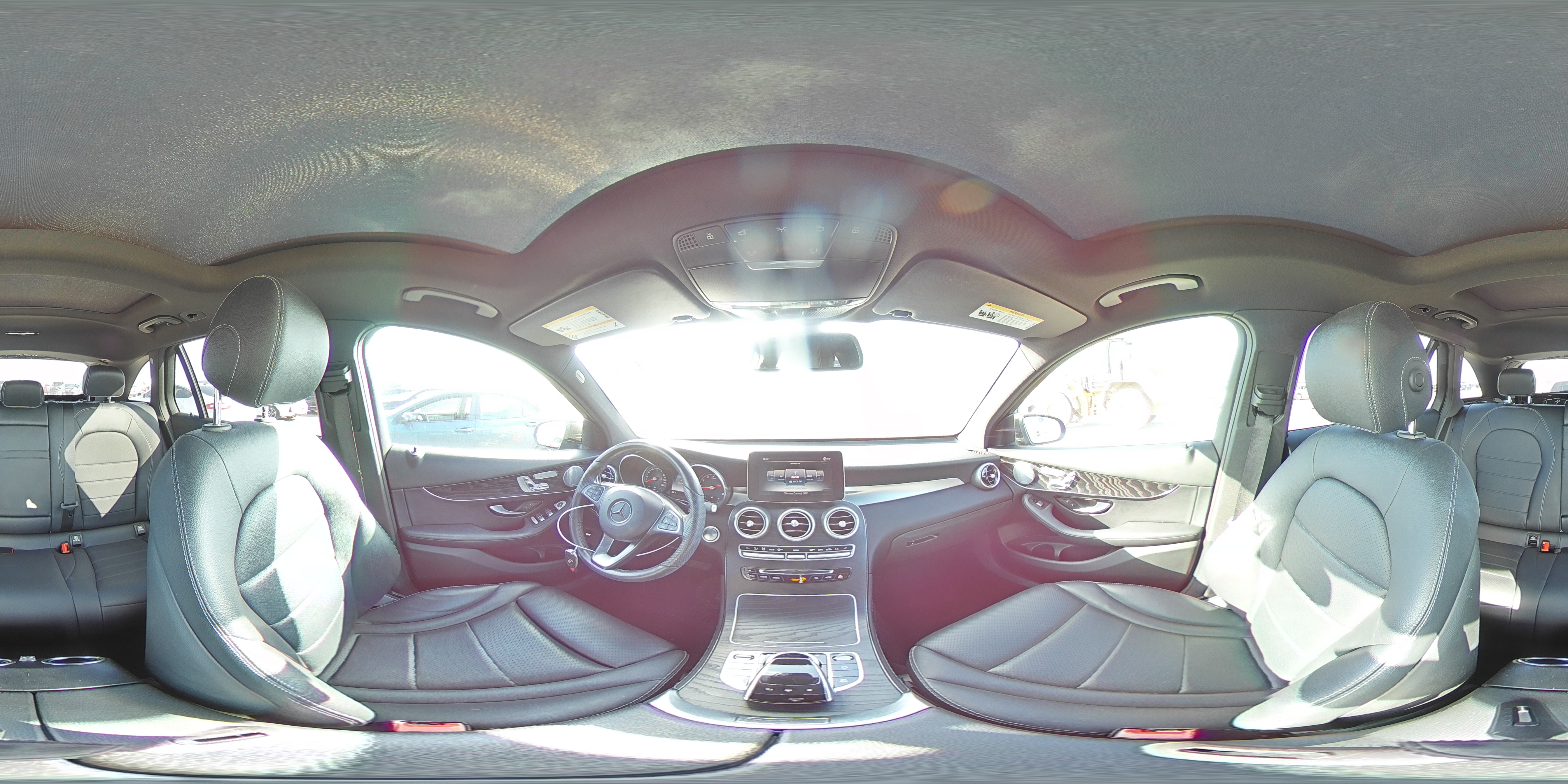 2018 Mercedes-Benz GLC - Image 12