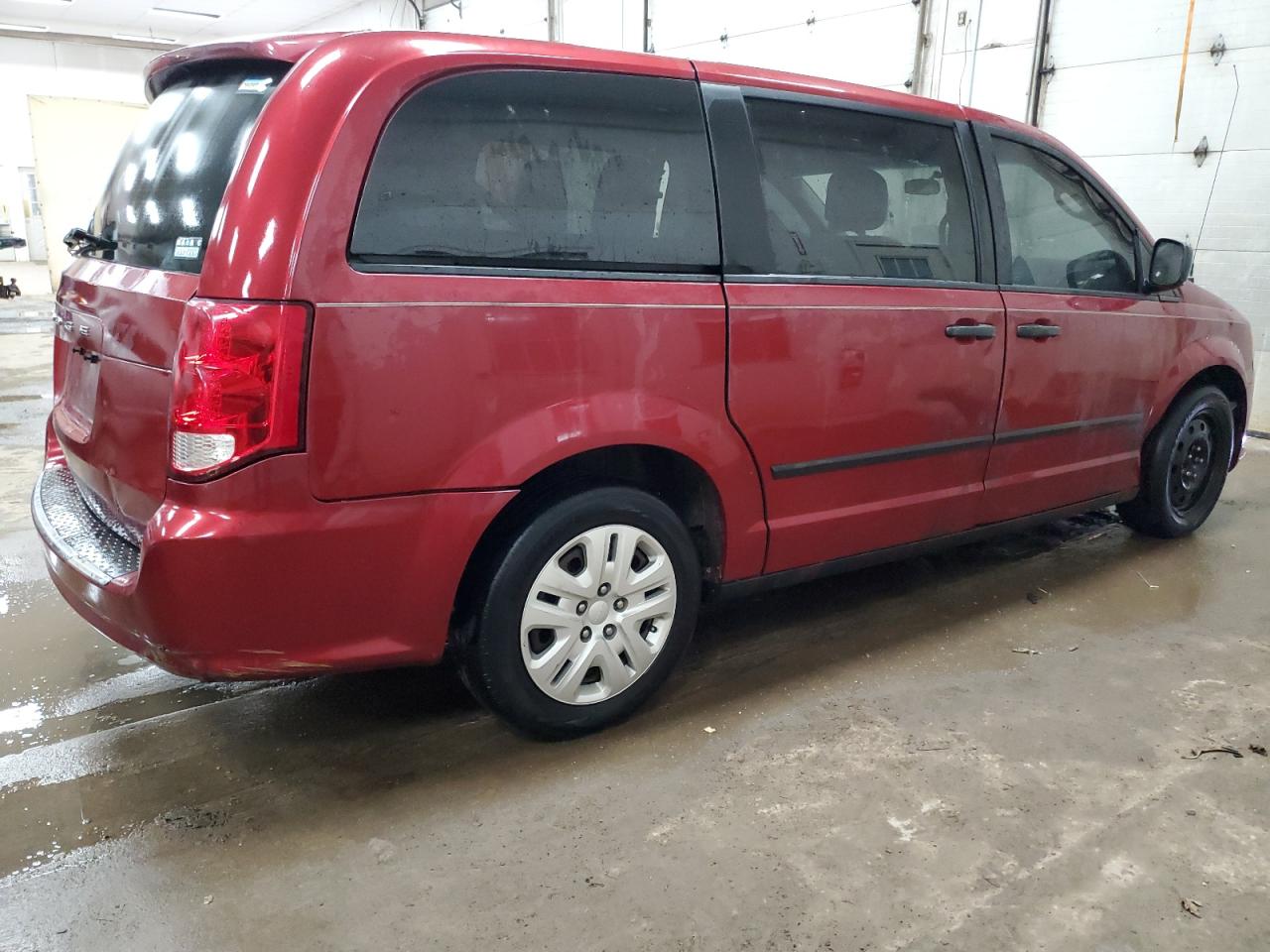 2015 Dodge Caravan - Image 3