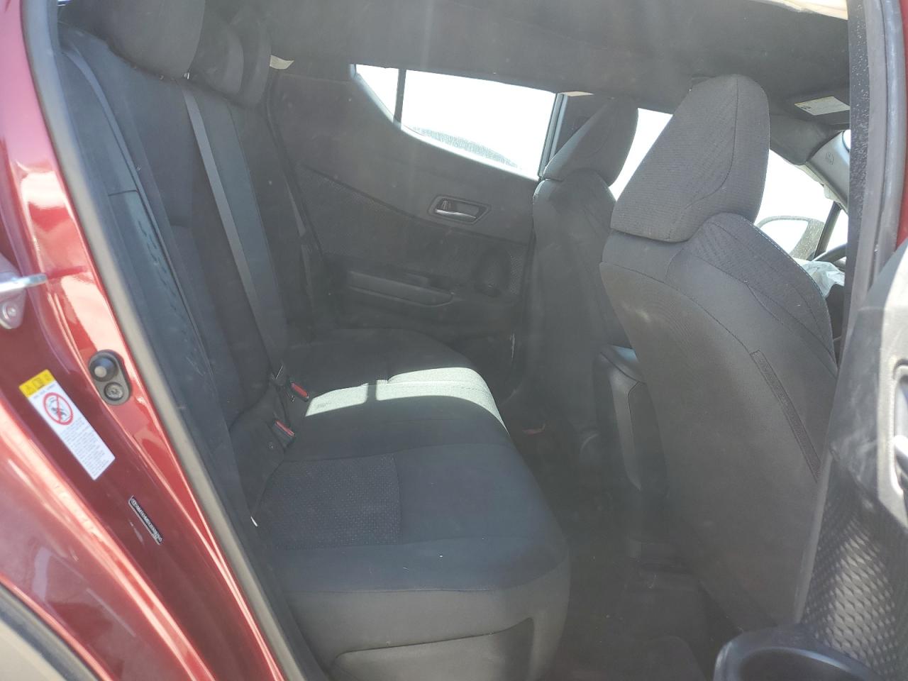 2019 Toyota C-HR - Image 11