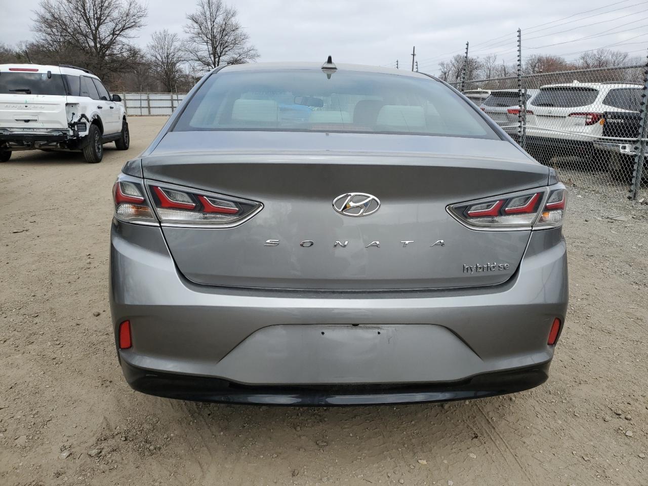 2018 Hyundai Sonata - Image 6