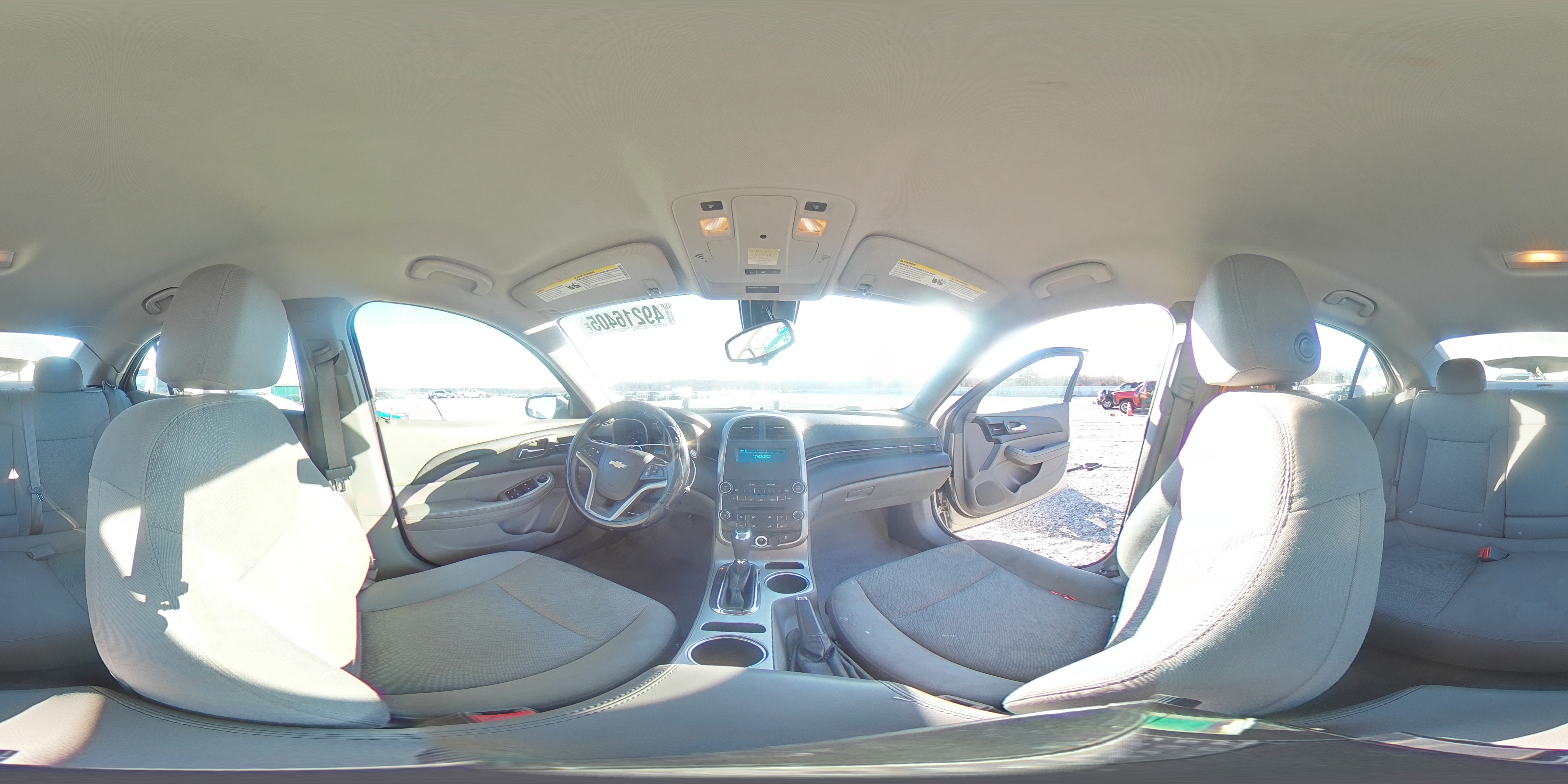 2016 Chevrolet Malibu - Image 13