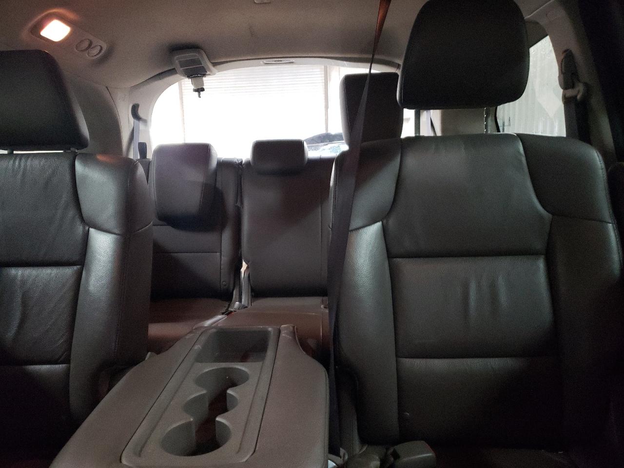 2011 Honda Odyssey - Image 10