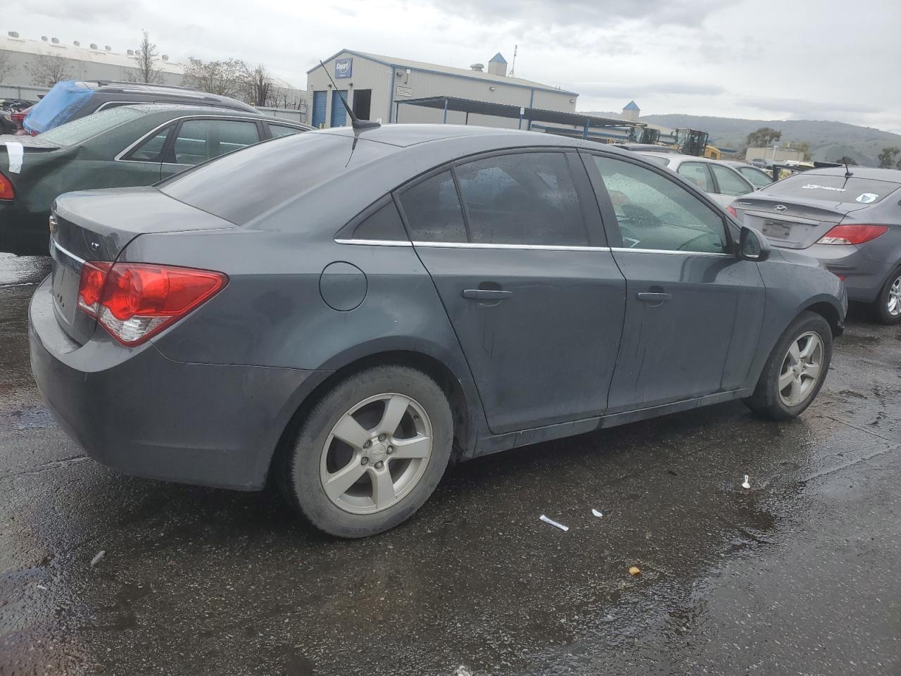 2013 Chevrolet Cruze - Image 3