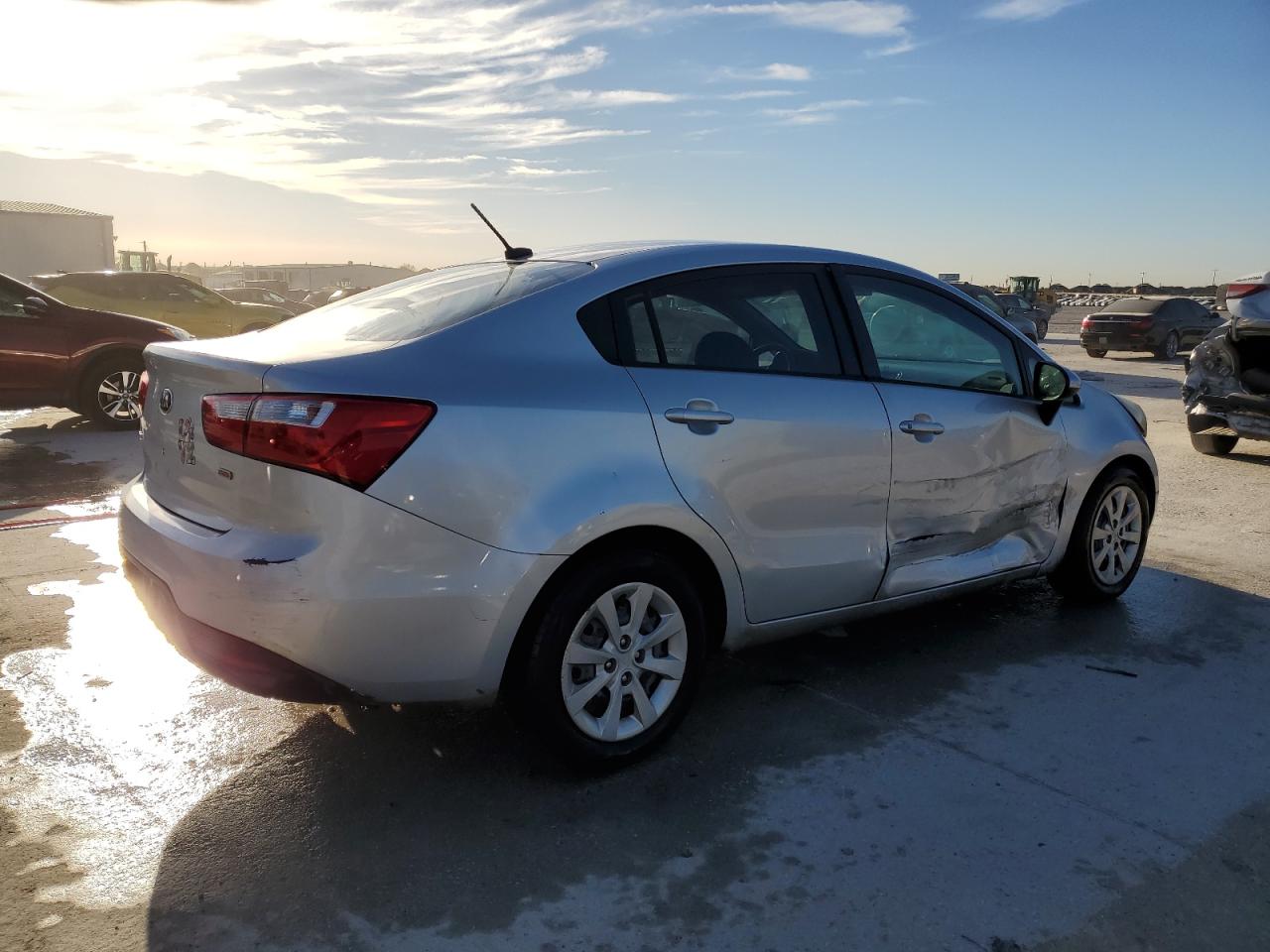 2014 Kia Rio - Image 3