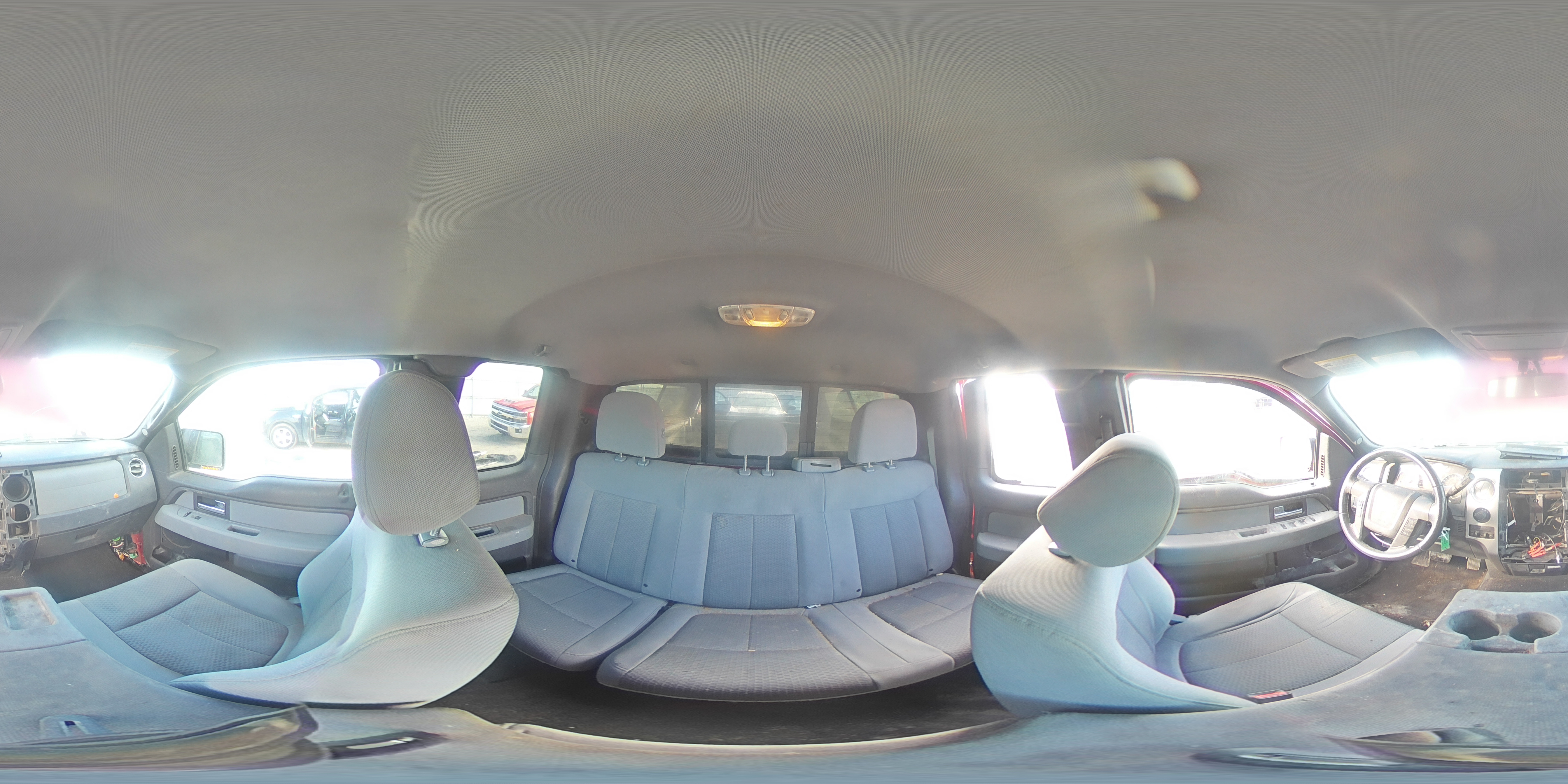 2013 Ford F-150 - Image 13
