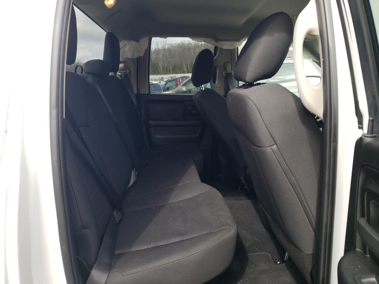 2019 RAM 1500 - Image 10