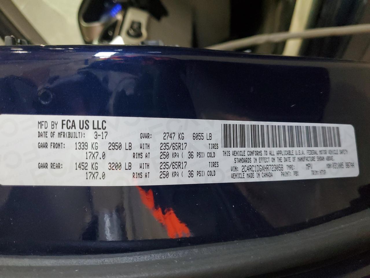2017 Chrysler Pacifica - Image 14