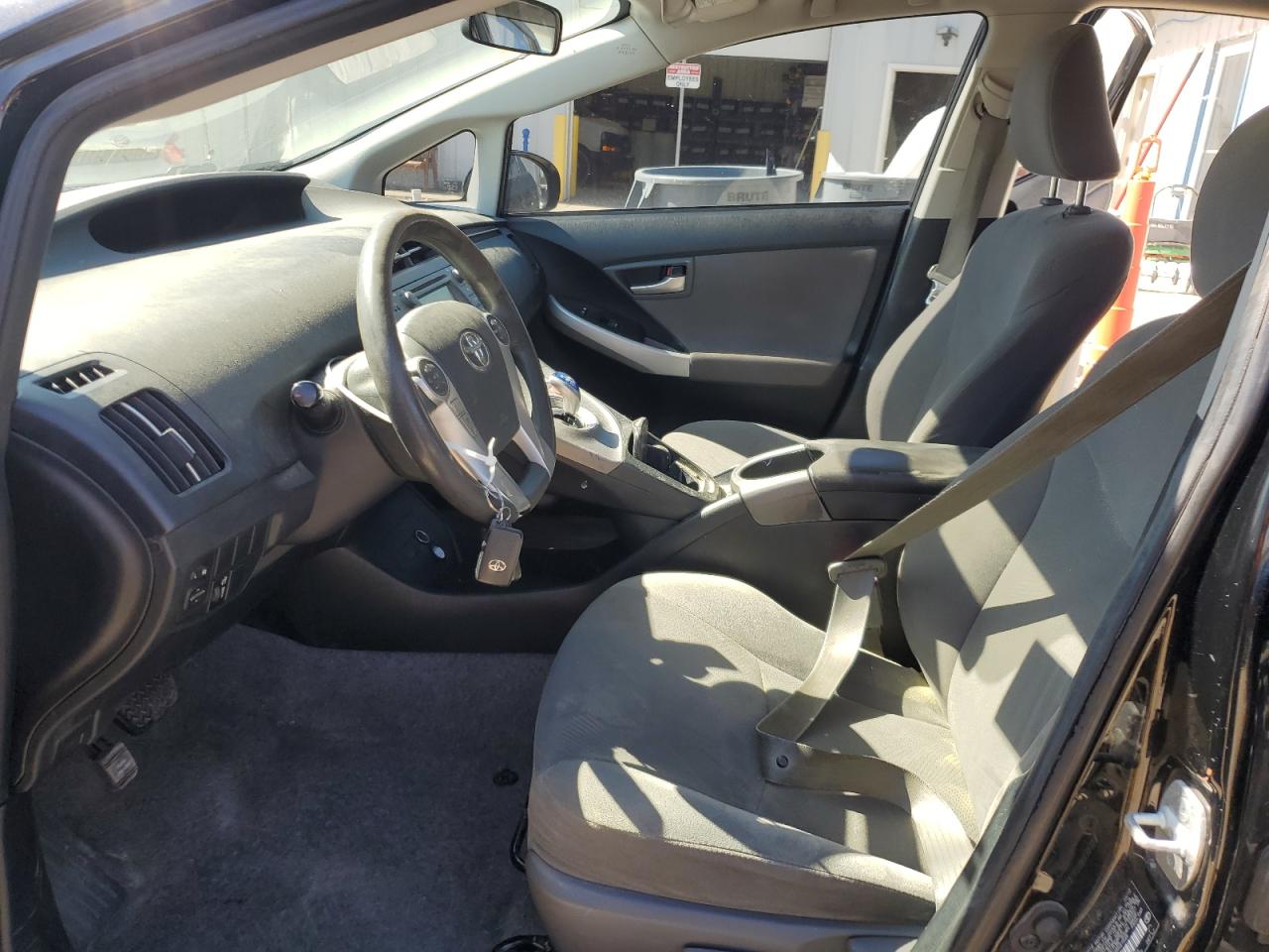 2013 Toyota Prius - Image 7