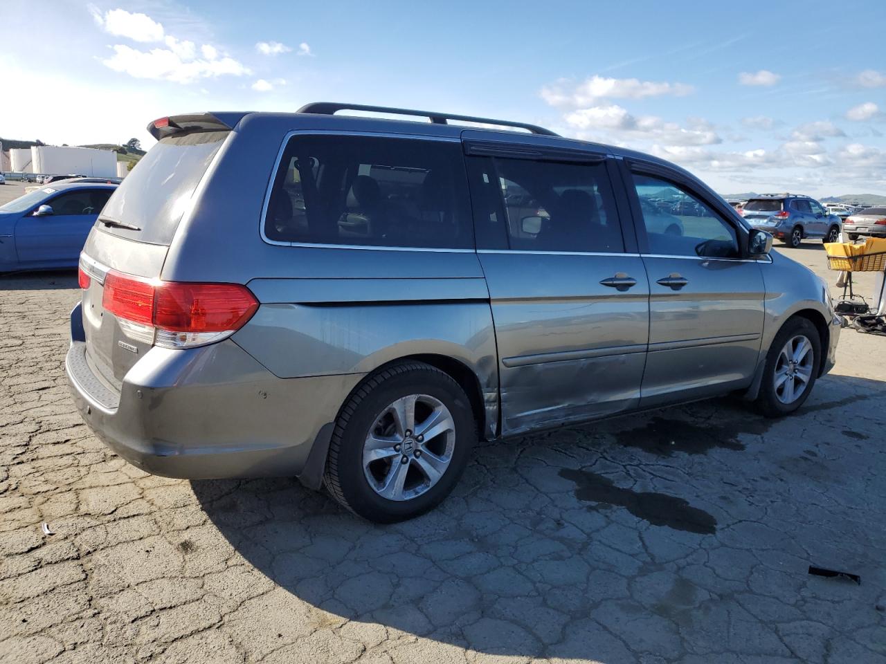 2009 Honda Odyssey - Image 3