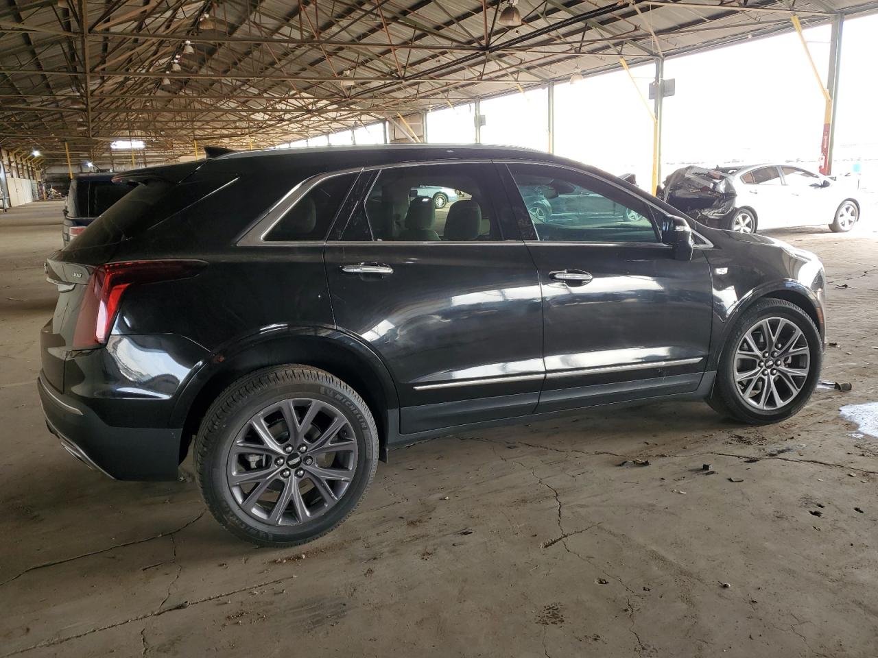 2020 Cadillac XT5 - Image 3
