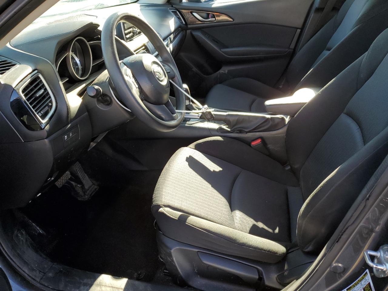2014 Mazda 3 - Image 7