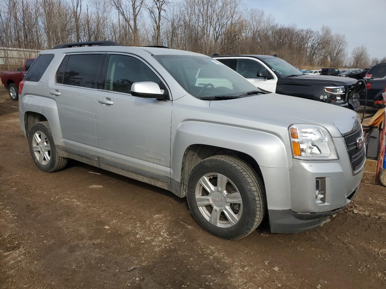 2015 GMC Terrain - Image 4