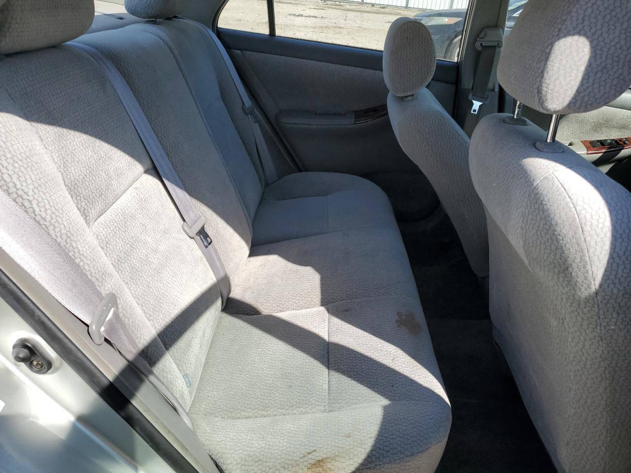 2003 Toyota Corolla - Image 10