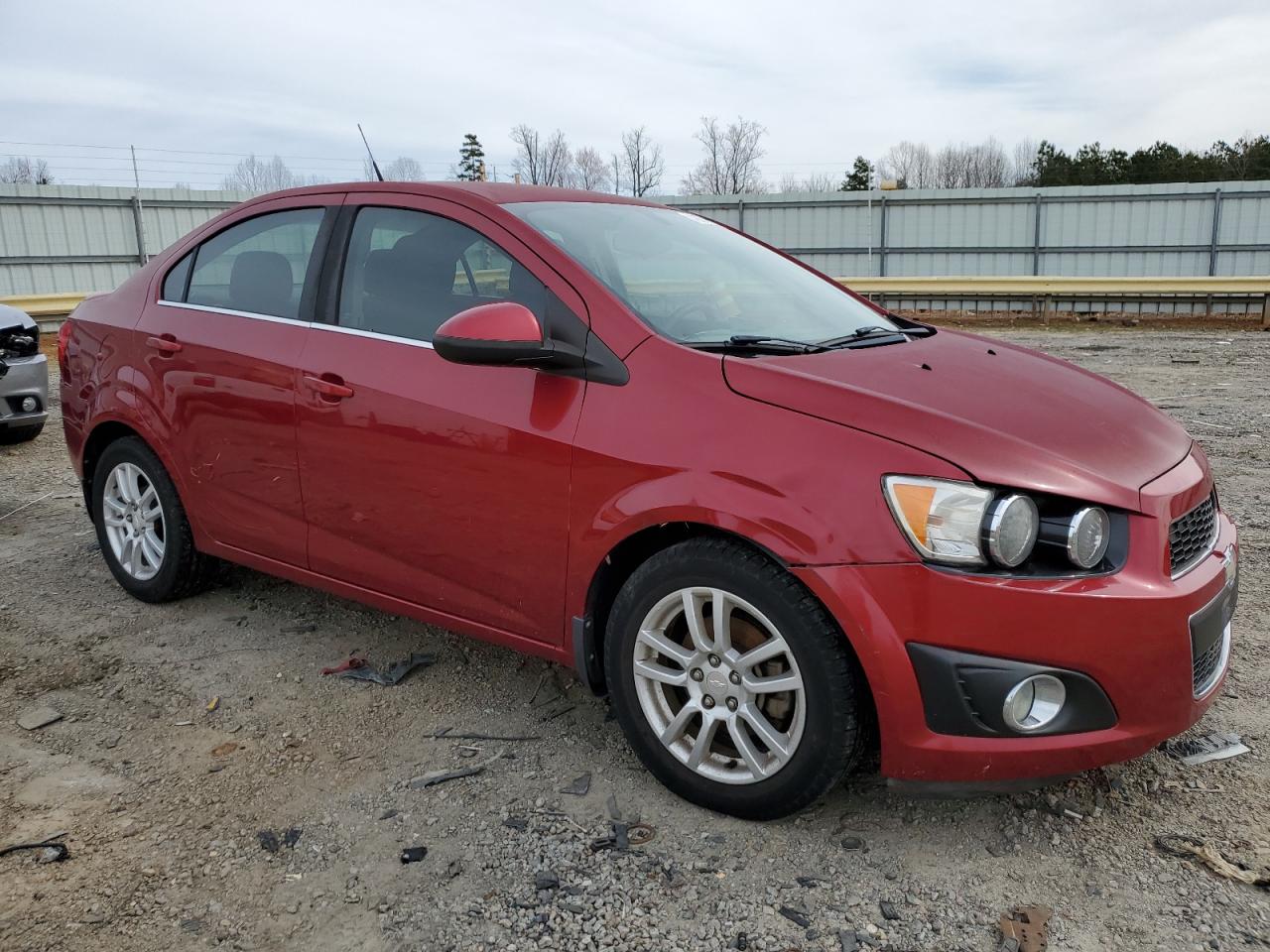 2014 Chevrolet Sonic - Image 4