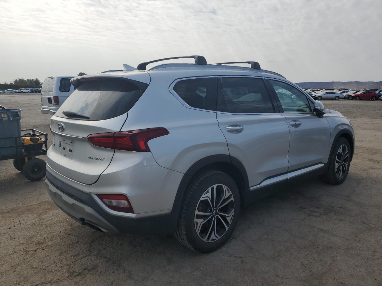 2019 Hyundai Santa Fe - Image 3