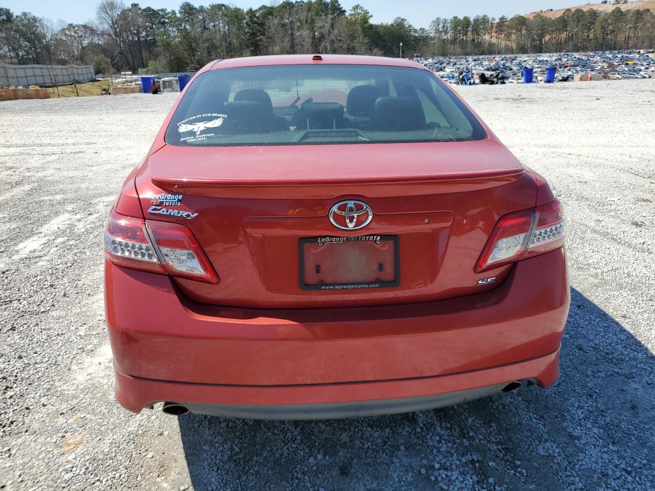 2011 Toyota Camry - Image 6