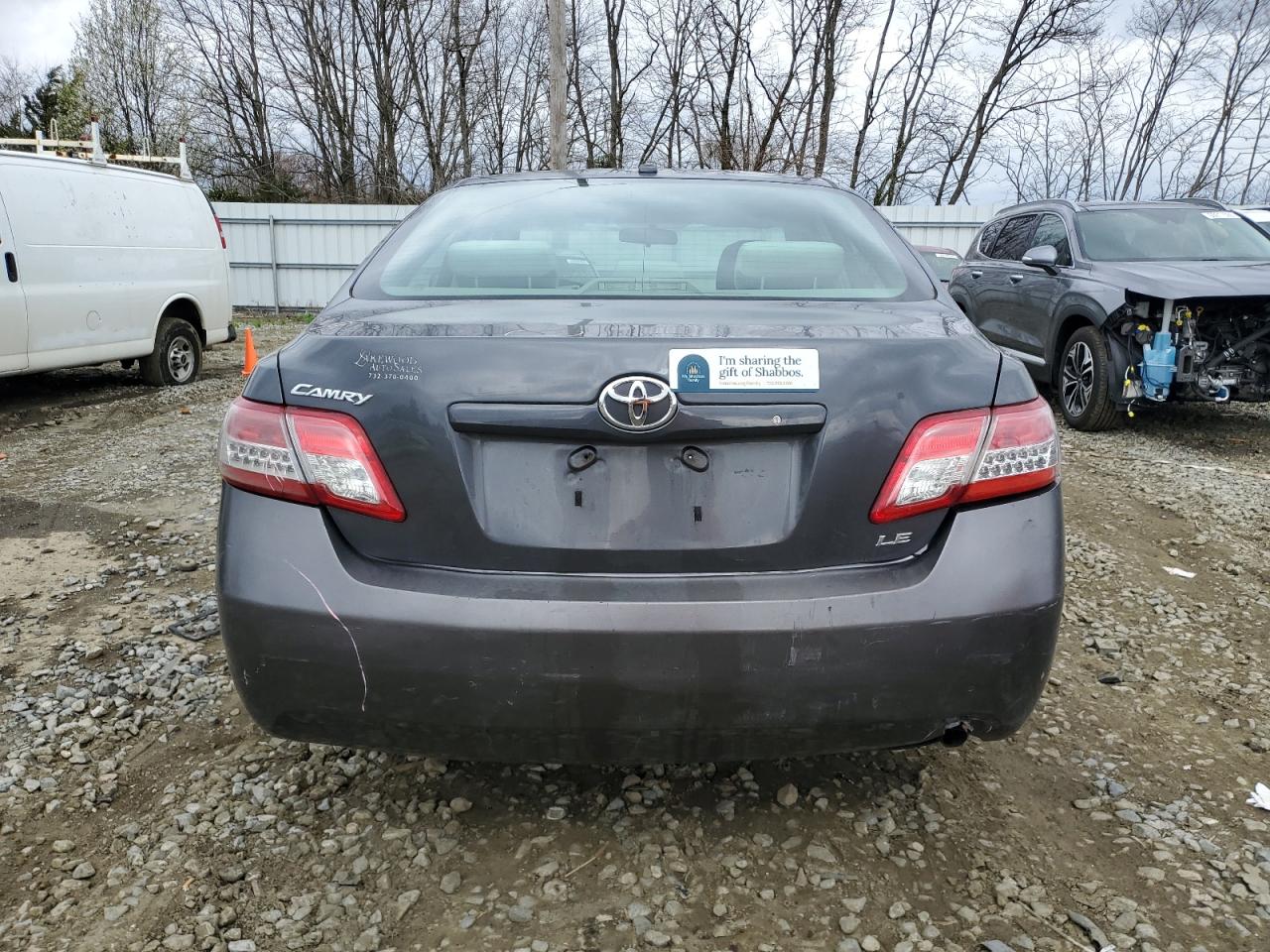 4T1BF3EKXBU609428 2011 Toyota Camry Base