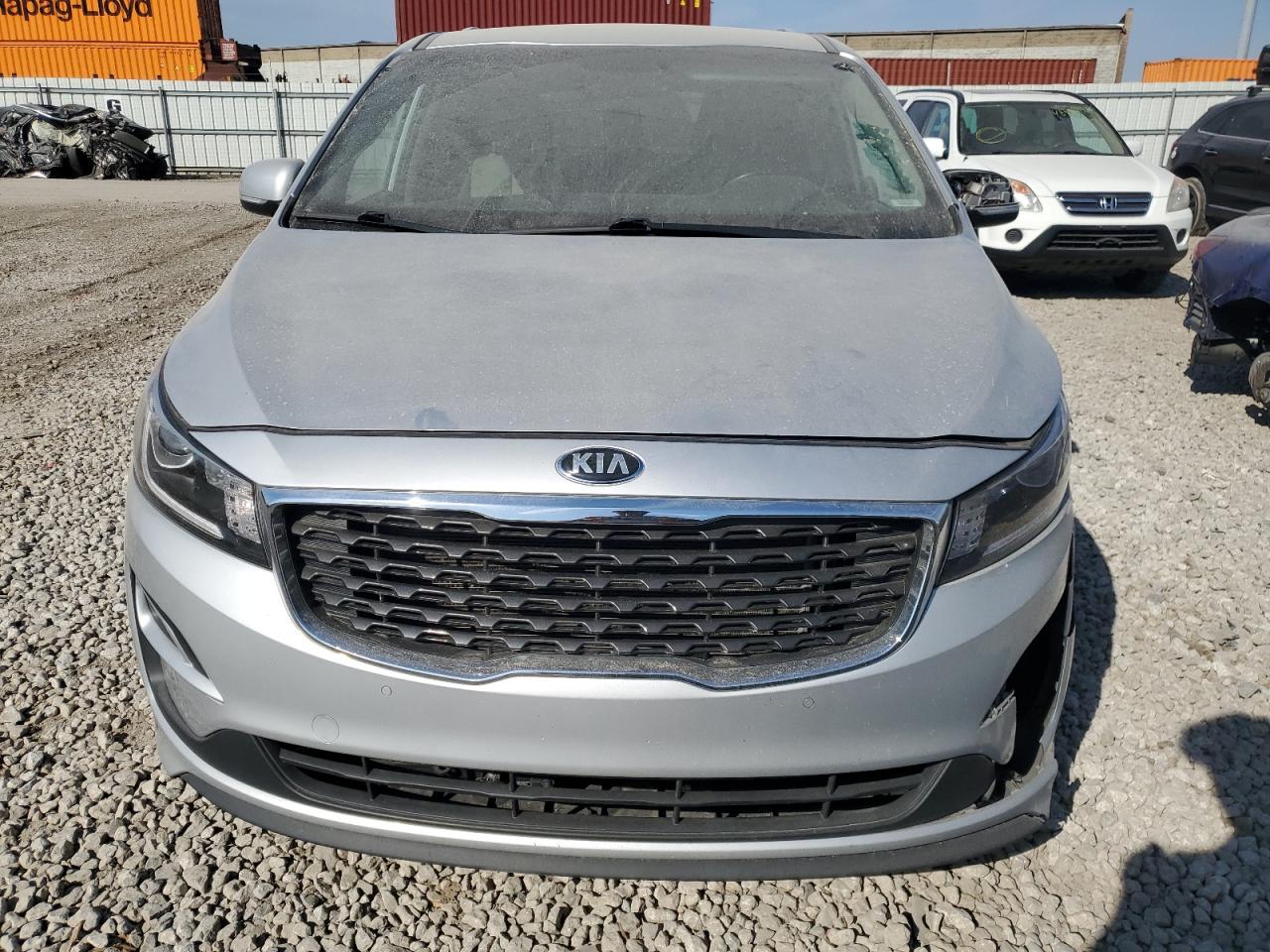 2021 Kia Sedona - Image 5