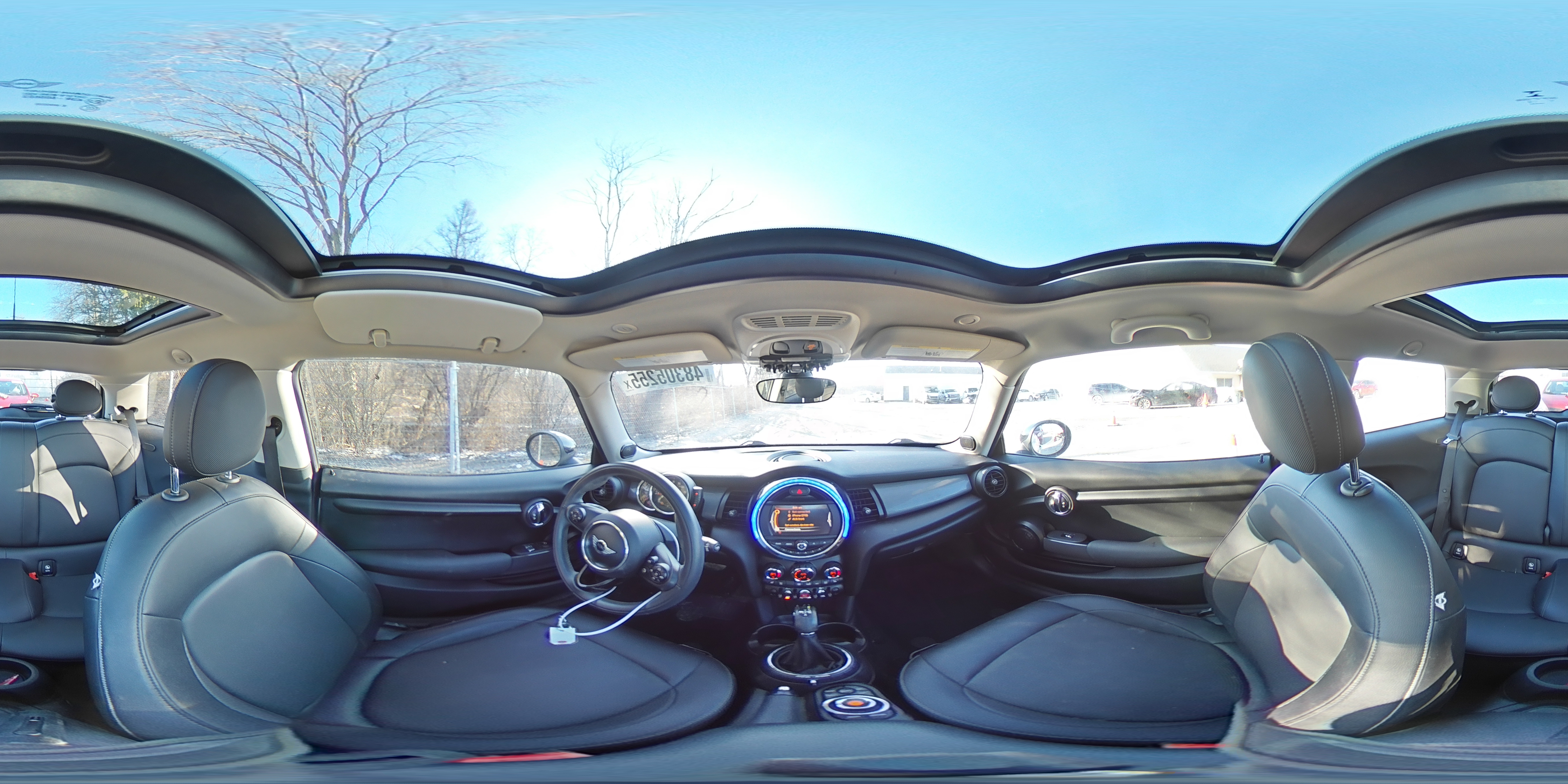 2015 MINI Cooper - Image 13