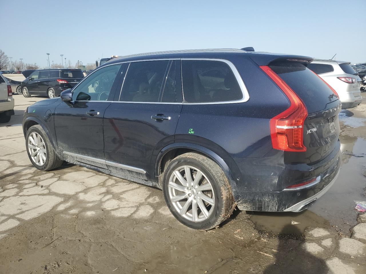 2017 Volvo XC90 - Image 2