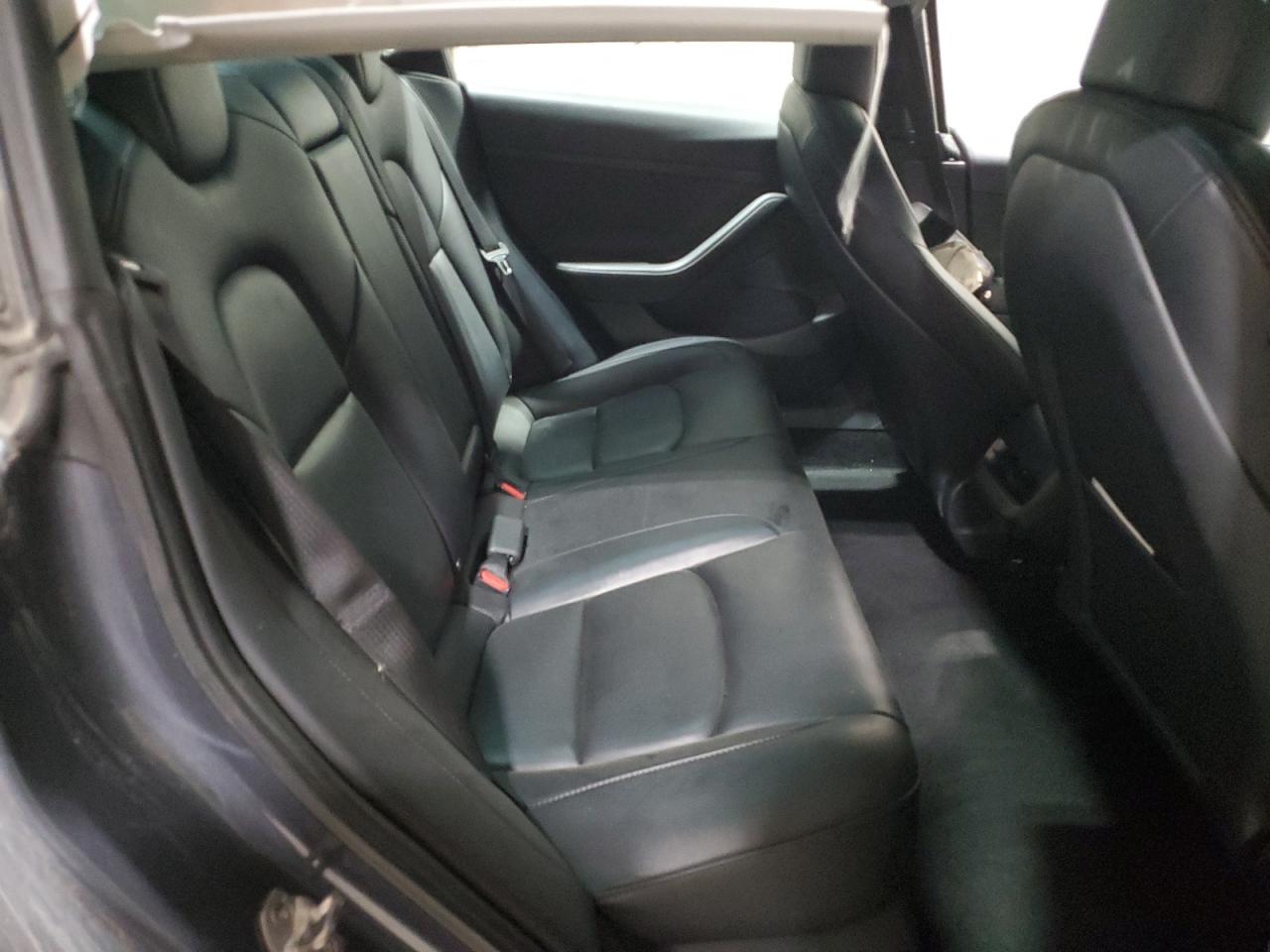 2022 Tesla Model 3 VIN: 5YJ3E1EA7NF370988 Lot: 47490295