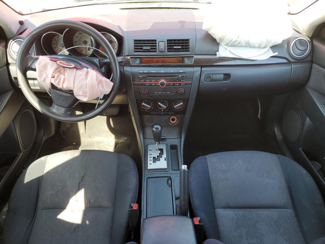 2007 Mazda 3 - Image 8