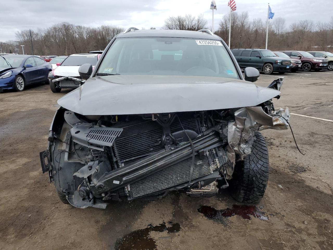 2016 Volkswagen Tiguan - Image 5
