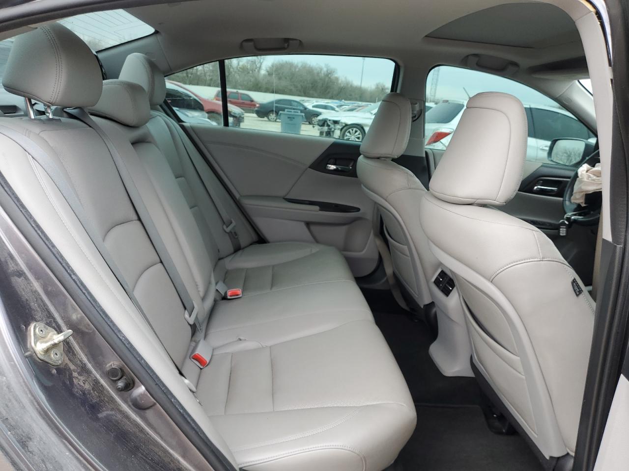 2014 Honda Accord - Image 10