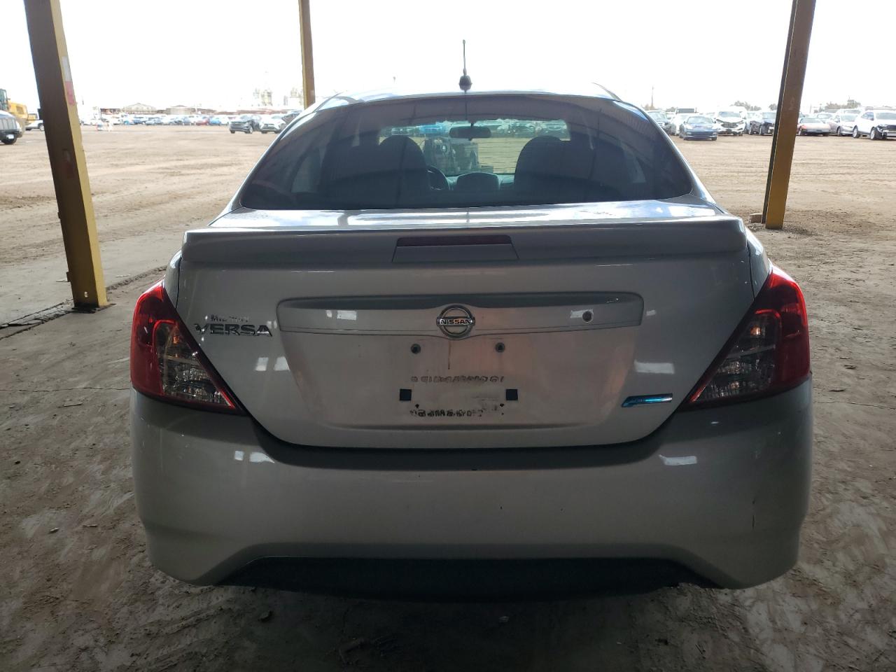2015 Nissan Versa - Image 6