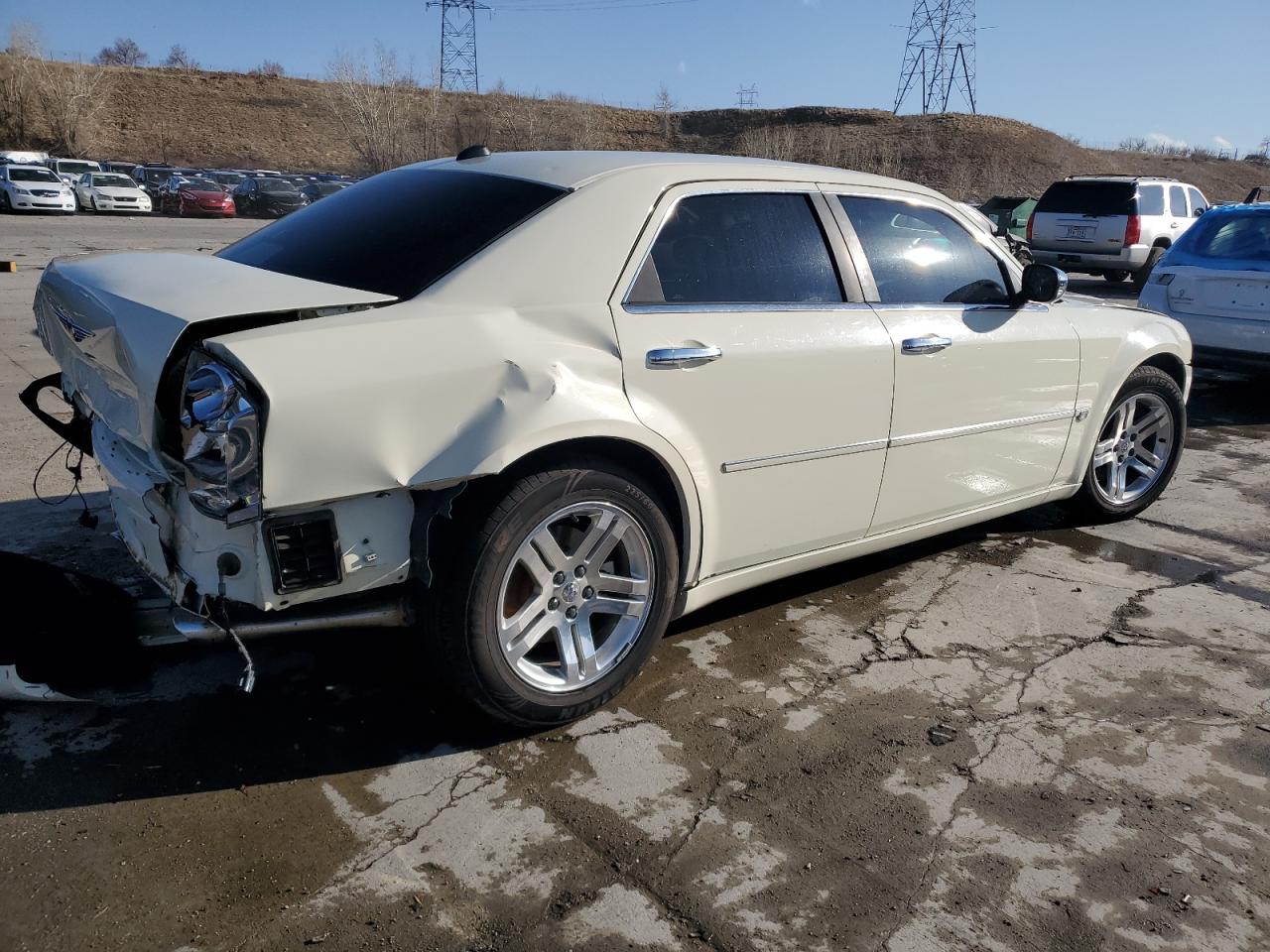 2005 Chrysler 300 - Image 3